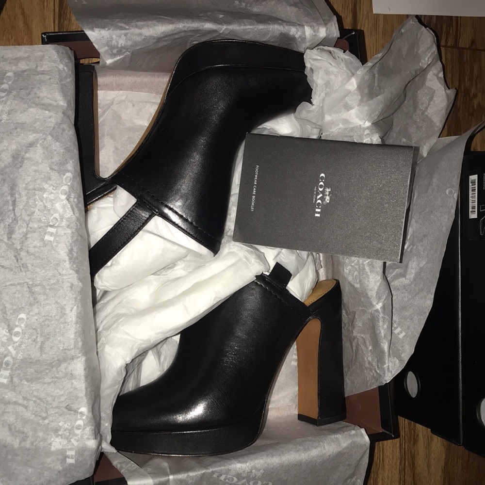 COACH CARMINE BLACK SOFT -premium  LEATHER HIGH HEELED MULE-LAST PAIR SIZE 7 - Picture 7 of 9